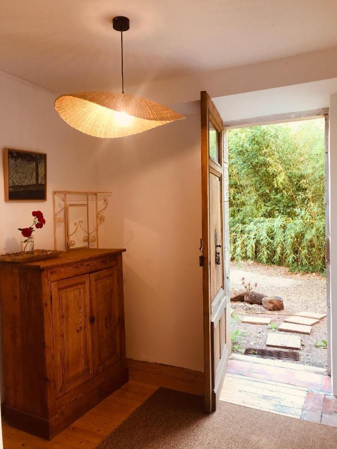 Maison De Famille Et D'Ami-E-S Valady ภายนอก รูปภาพ